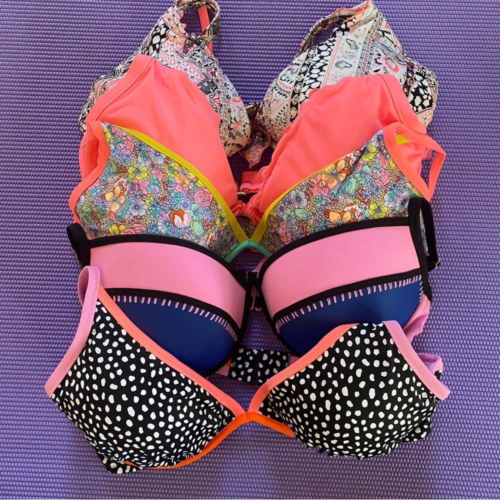 NEW Victoria’s Secret Swim Top Size 36DD LOT